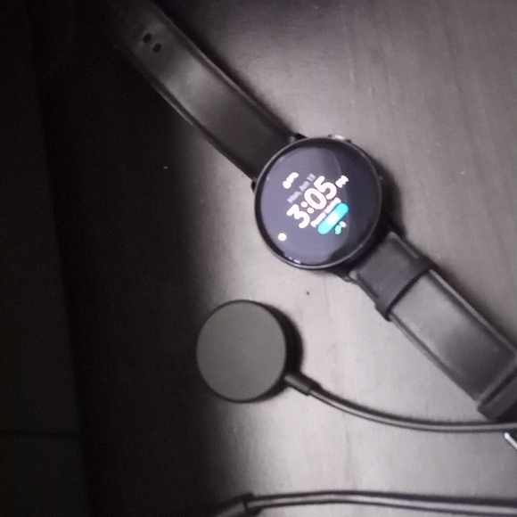 Galaxy active 2 smart watch - Picture 2 of 2